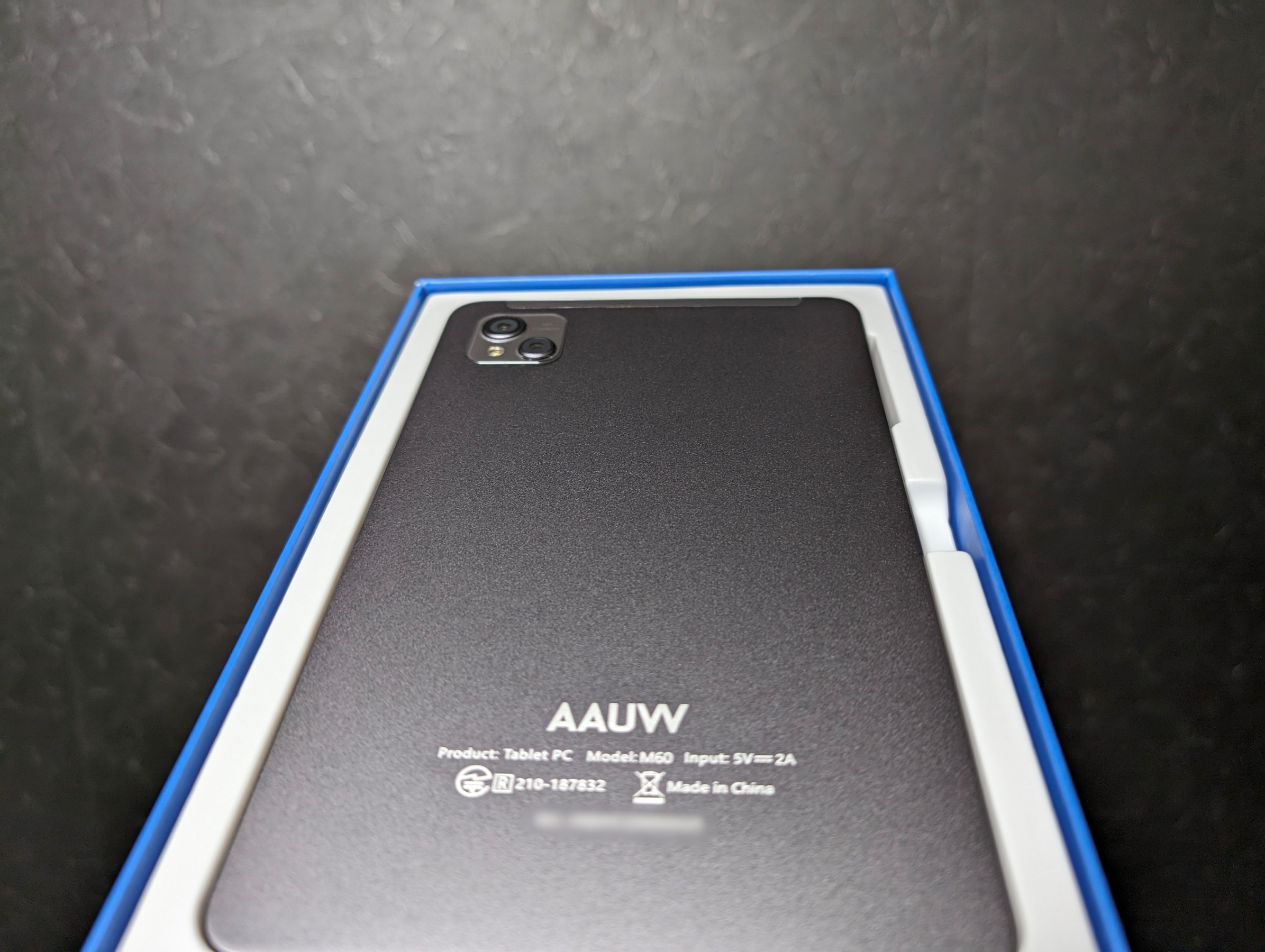 （値下げしました）アーアユー AAUW タブレット M60 タブレット M60
